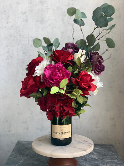 Juniper & Tonics Champagne Flowers - Dramatic Reds