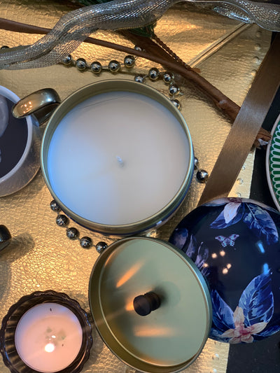 Black and Gold Floral Tin Candle
